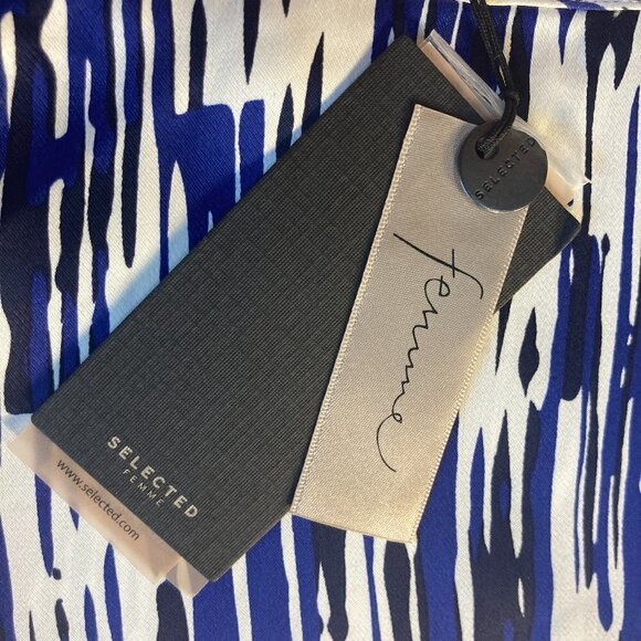 Selected Femme NWT SZ2 Silky Satin Blue Geometric Stripe Skirt Modern Career - Picture 6 of 10